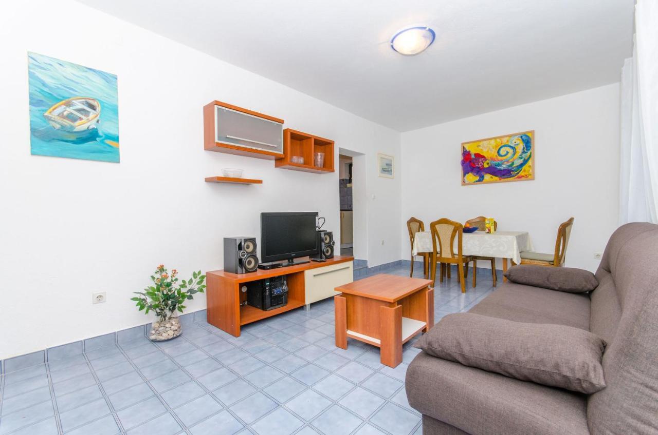 Apartment Vitaic Supetar Exterior foto